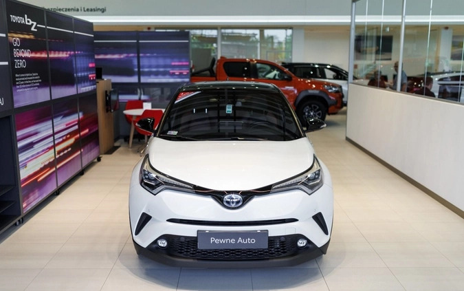 toyota Toyota C-HR cena 97850 przebieg: 26711, rok produkcji 2018 z Skaryszew